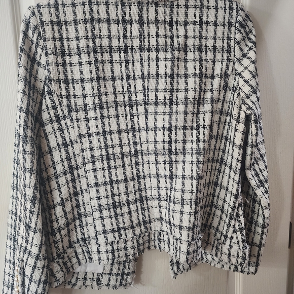Black and White Tweed Blazer - Picture 3 of 5
